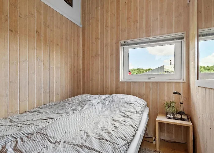 بيت للعطل Amazing In With Kitchen Sjolund