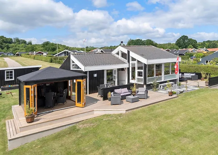 Amazing In With Kitchen