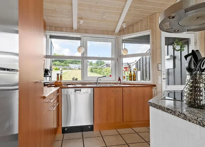 بيت للعطل Amazing In With Kitchen Sjolund