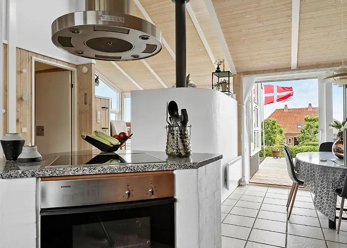 بيت للعطل Amazing In With Kitchen Sjolund